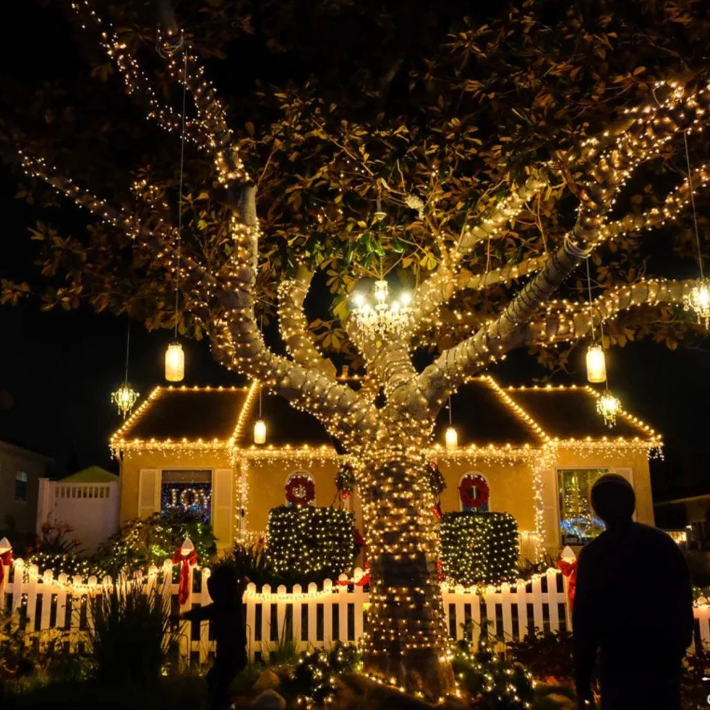Cascata de Luzes Natalinas 30m – 300 LEDs Branco Quente com 8 Funções