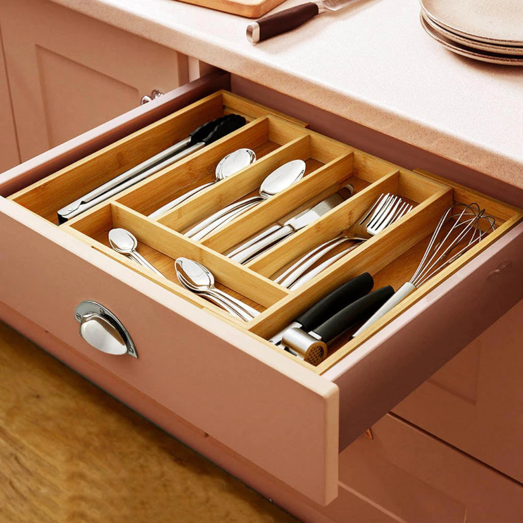 Porta Talheres de Bambu Extensível – Organização com elegância e consciência