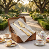 Kit Servir Royal Dourado: Faca e Espátula para Bolo em Aço Inox Premium