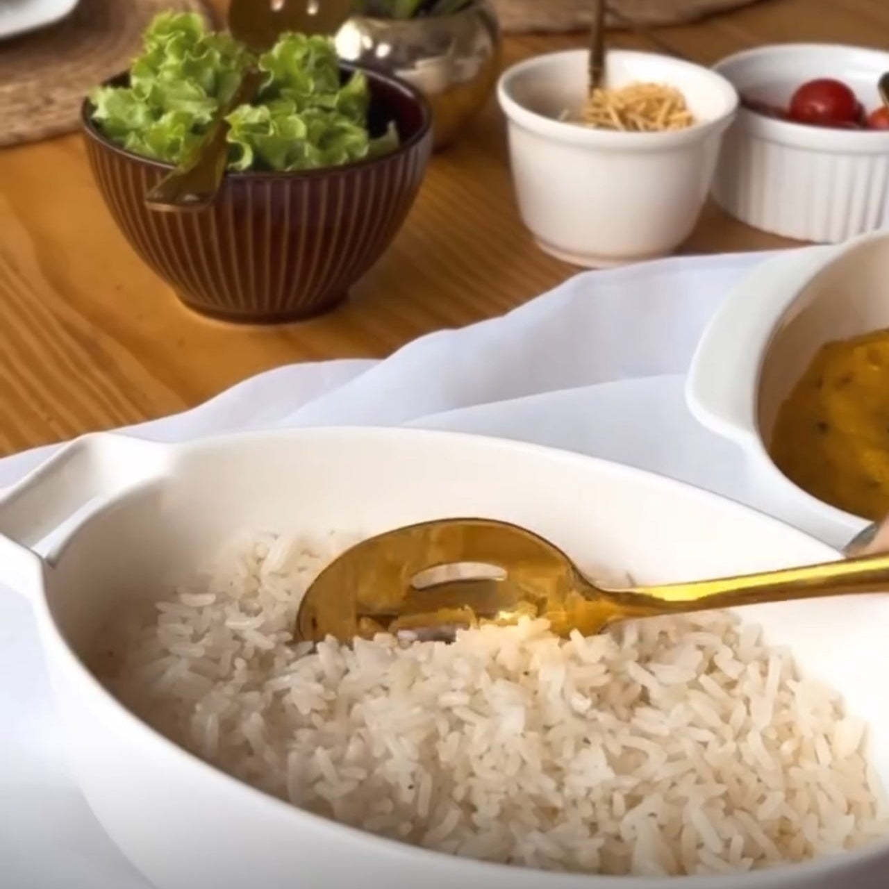 Kit de servir 6 utensílios Dourados de Aço Inox-GoldenServe™