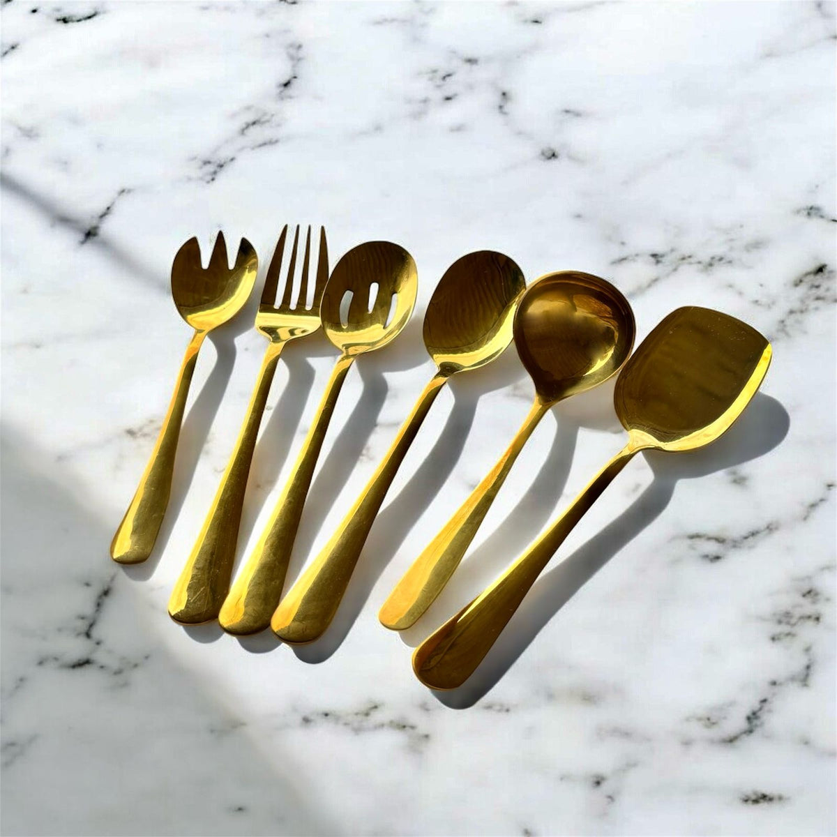 Kit de servir 6 utensílios Dourados de Aço Inox-GoldenServe™