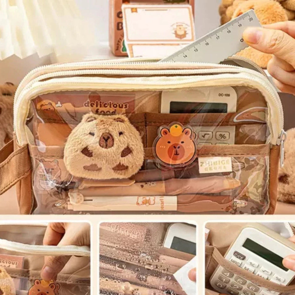 Estojo Transparente Capivara – Estilo e Organização no Dia a Dia