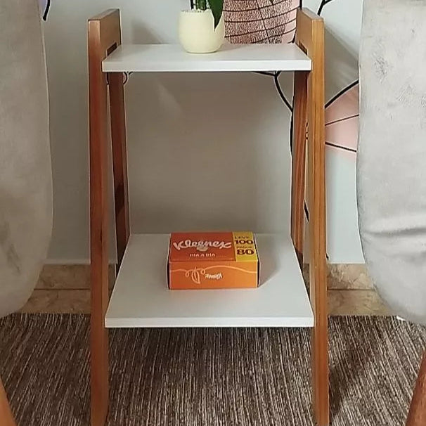mesa cabiceira 