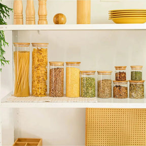 Kit com 5 Potes de Vidro com Tampa de Bambu – Organização Natural e Elegante para Sua Cozinha- Lar Equipado