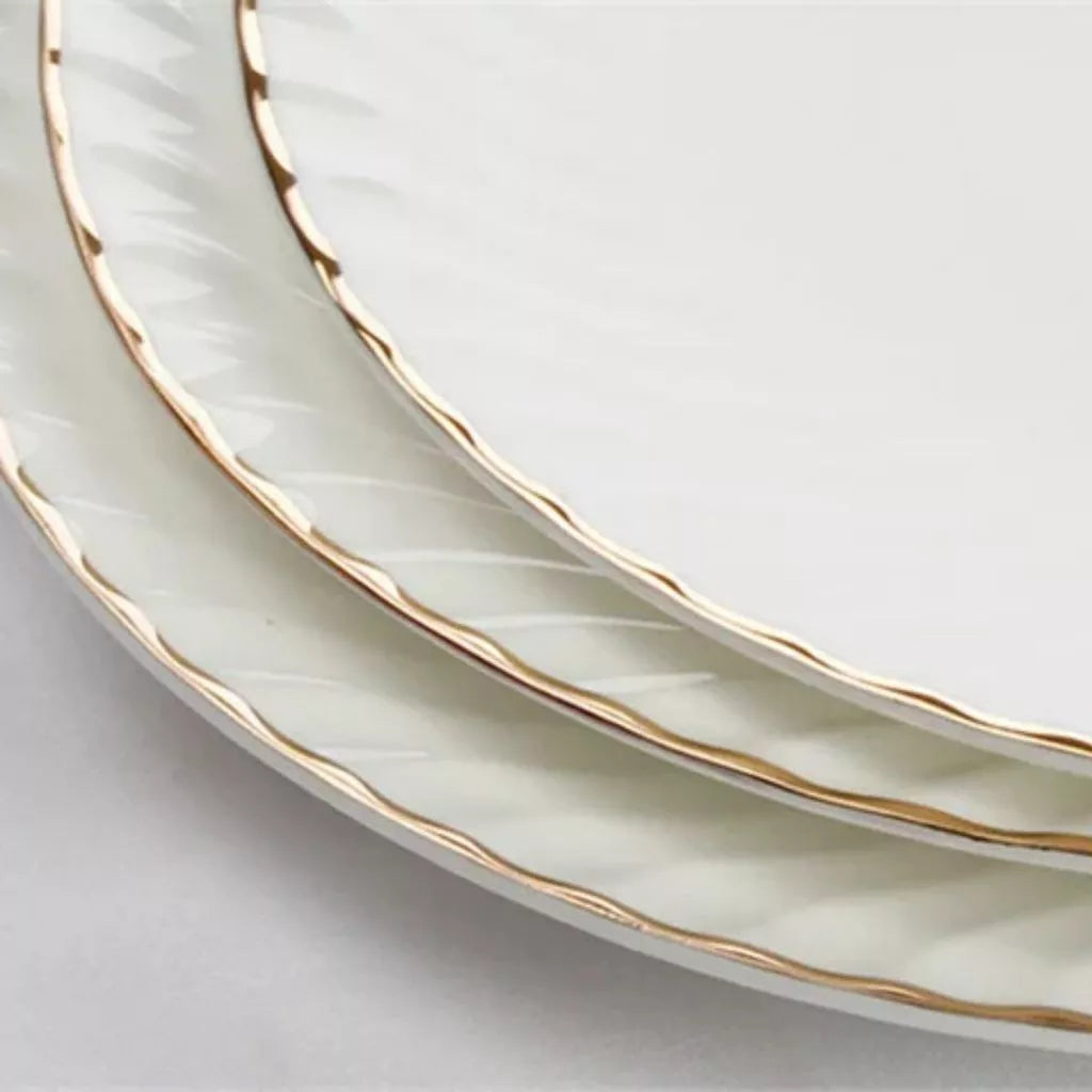 Coleção Encanto Dourado – Aparelho de Jantar e Chá em Vidro Opaline (16 Peças)