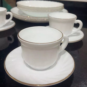 Coleção Encanto Dourado – Aparelho de Jantar e Chá em Vidro Opaline (16 Peças)
