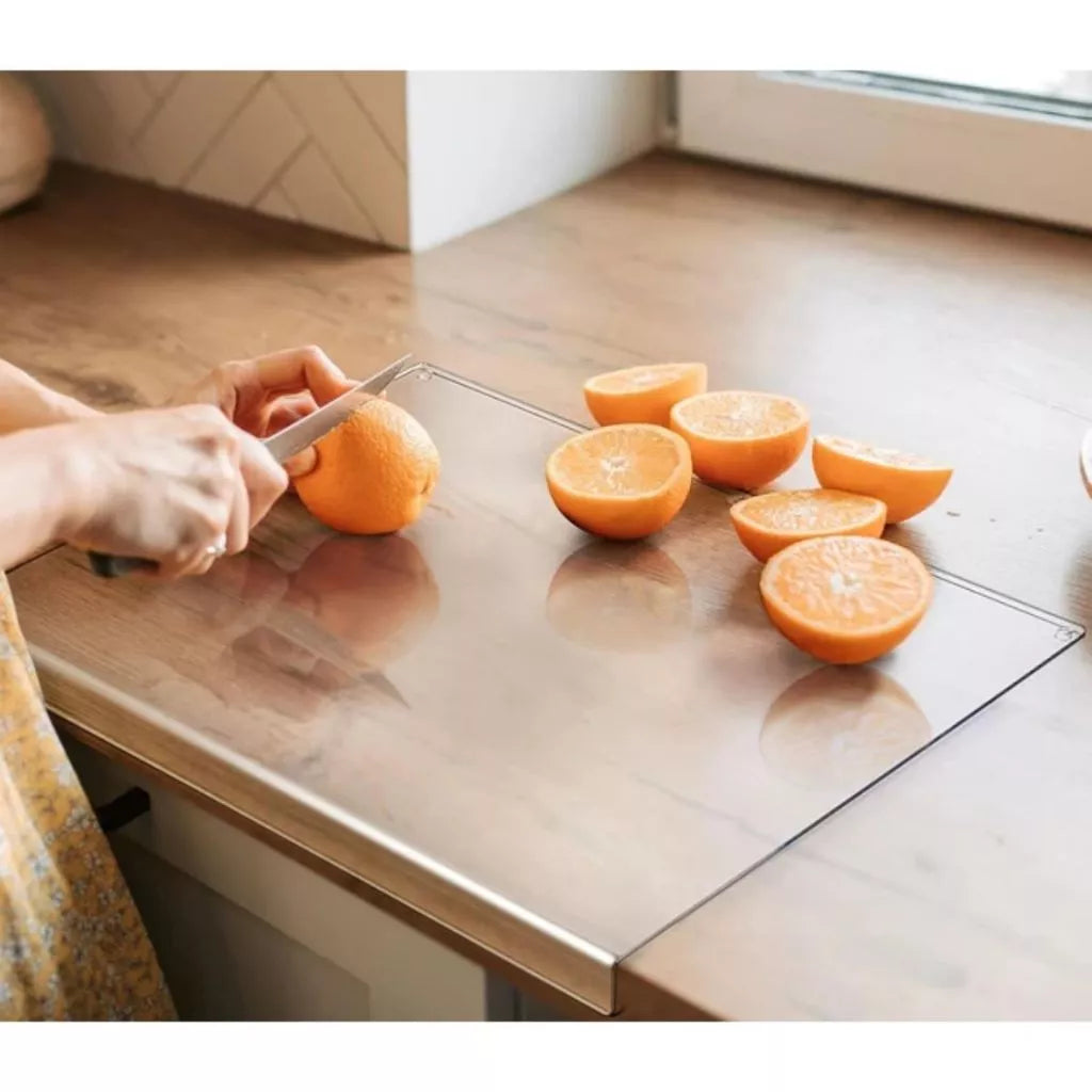 Tábua CrystalChef™ – Corte Preciso, Cozinha Organizada e Sofisticada