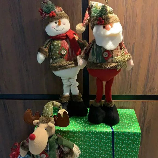 Trio Encantado de Natal – Papai Noel, Boneco de Neve e Alce Decorativos